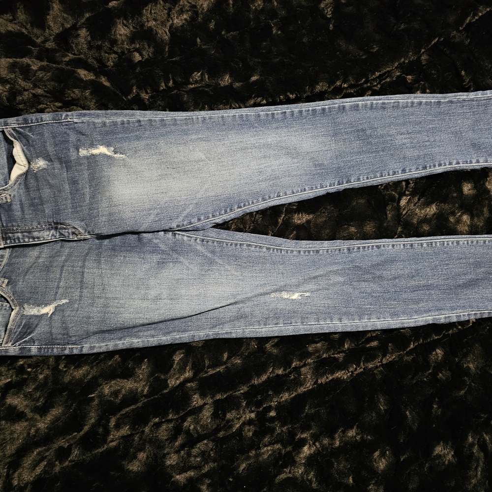 Stylish Distressed Blue Jeans